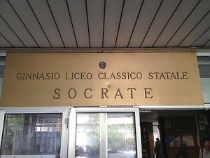 08 Roma Piromani di quartiere socrate_liceo_reg--400x300